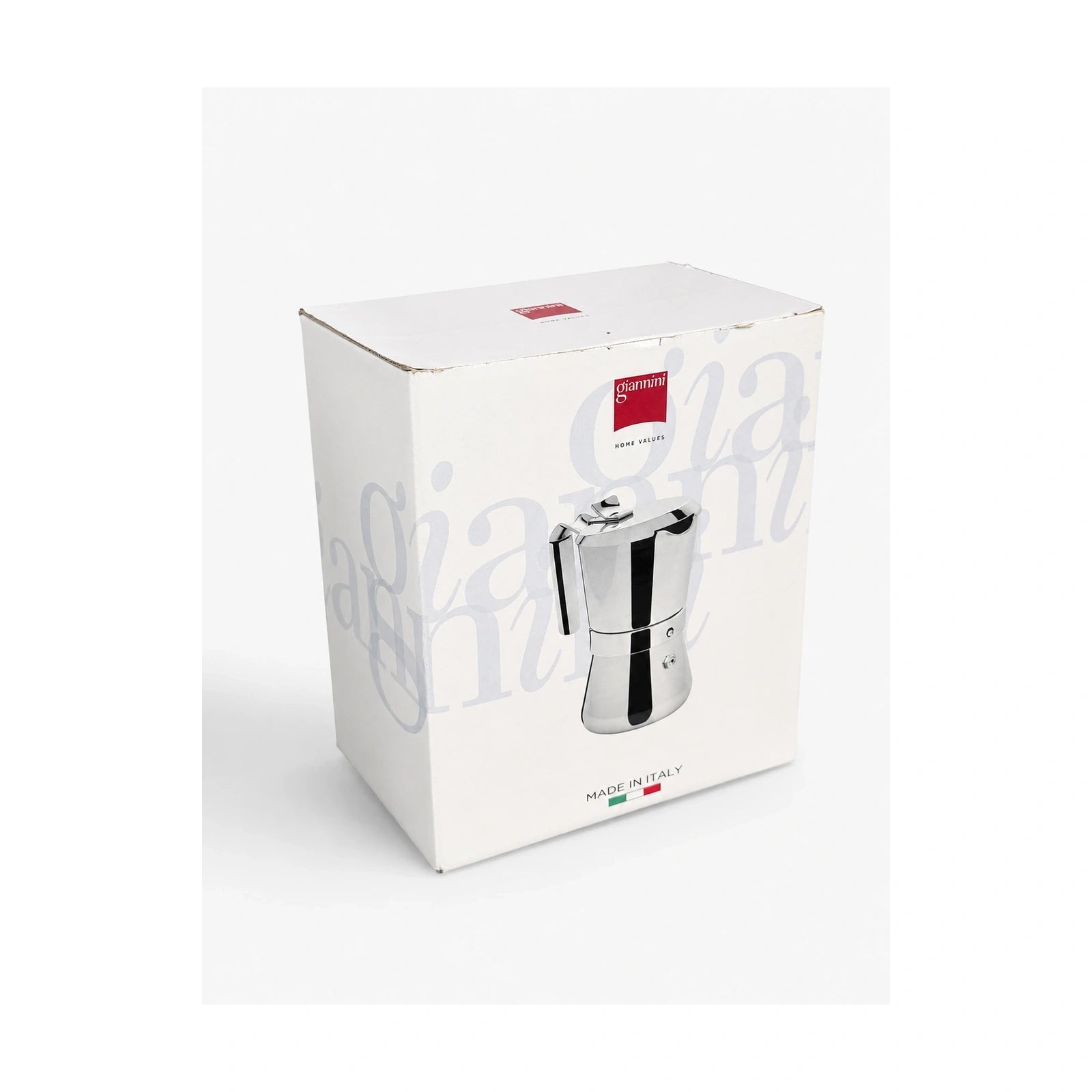 Verpackung Giannini Edeslstahl Espressokocherv or weissem Hintergrund